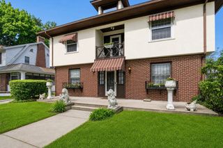 83 Kimberly Ave, Springfield, MA 01108