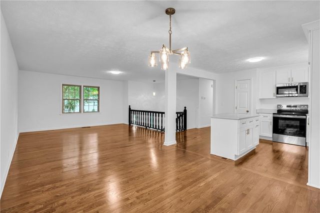 6193 Pine Lane, Douglasville, GA 30135