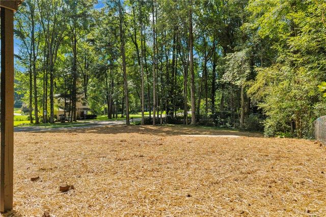 6193 Pine Lane, Douglasville, GA 30135
