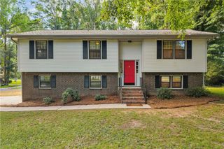6193 Pine Lane, Douglasville, GA 30135