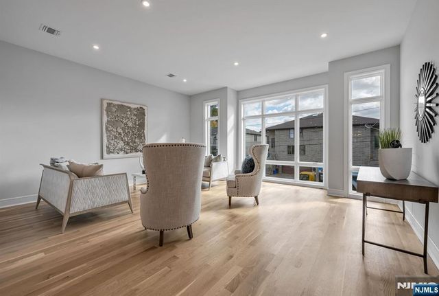 2449 Camner Street, Fort Lee, NJ 07024