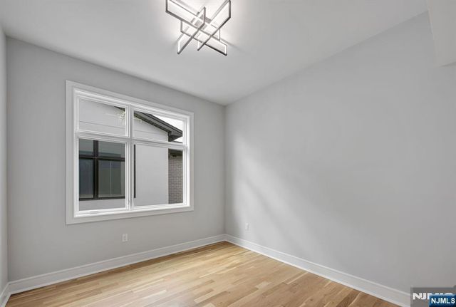 2449 Camner Street, Fort Lee, NJ 07024