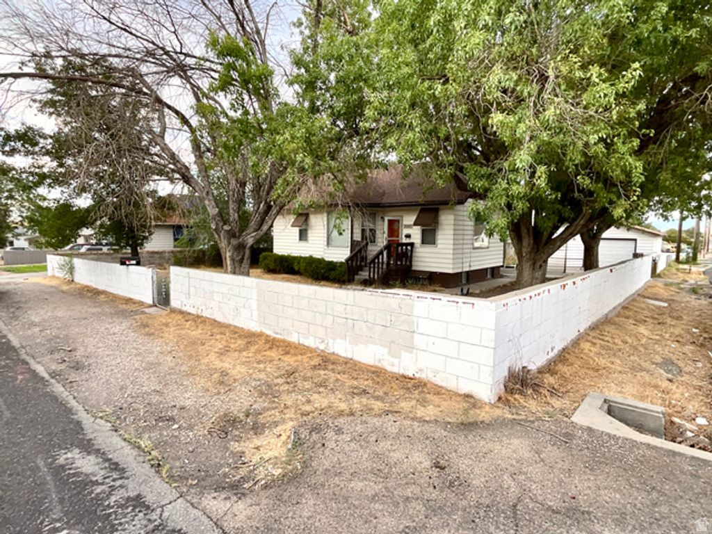 3097 S 8950 W, Magna, UT 84044 — exterior