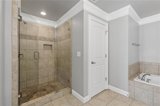2854 Jordan Oaks Lane, Decatur, GA 30033