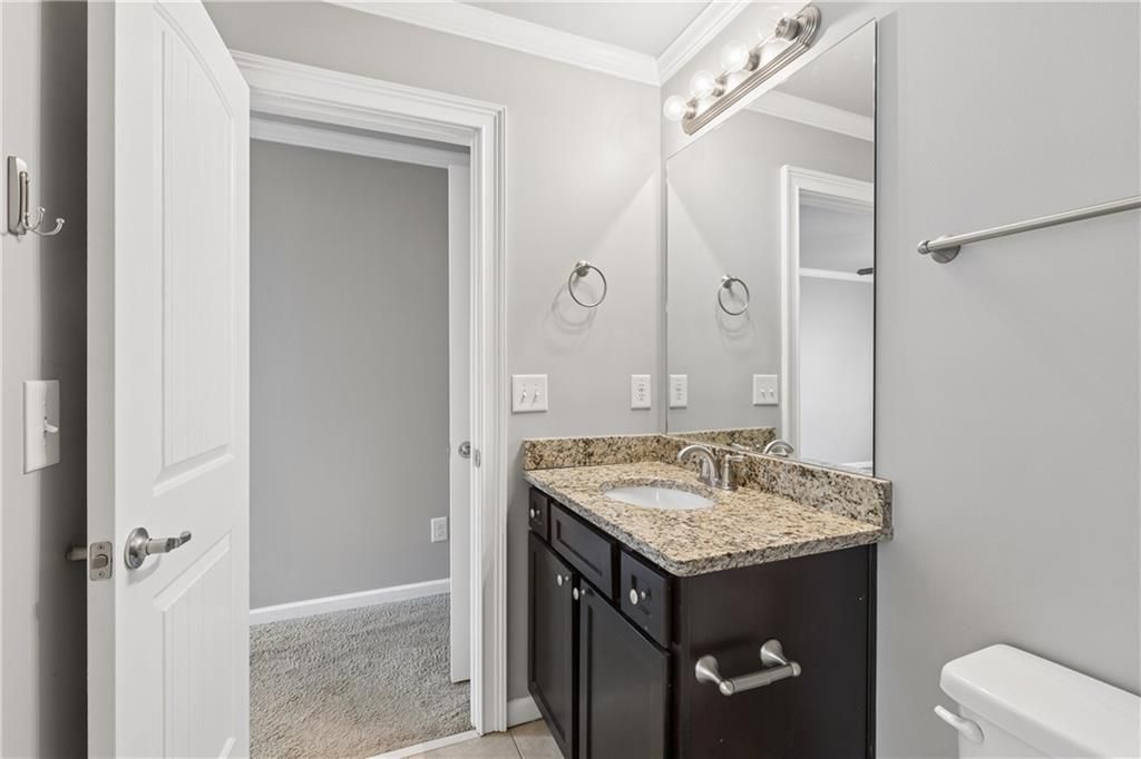 Image 25 of property listing at 2854 Jordan Oaks Lane, Decatur, GA 30033