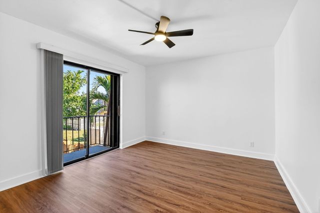 198 Lake Arbor Drive, Palm Springs, FL 33461