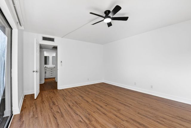 198 Lake Arbor Drive, Palm Springs, FL 33461