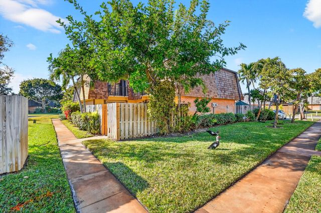 198 Lake Arbor Drive, Palm Springs, FL 33461