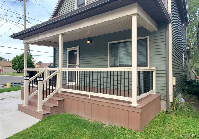 8 Warsaw Street, Lackawanna, NY 14218