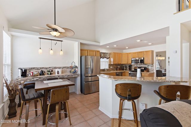 4 Branchwood Place, Bayville, NJ 08721