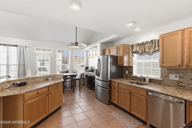 4 Branchwood Place, Bayville, NJ 08721