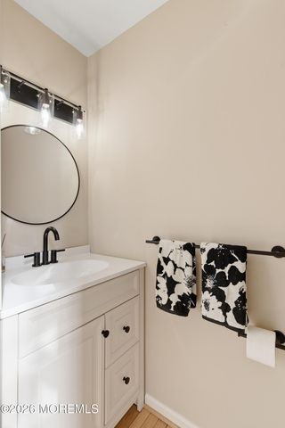 4 Branchwood Place, Bayville, NJ 08721