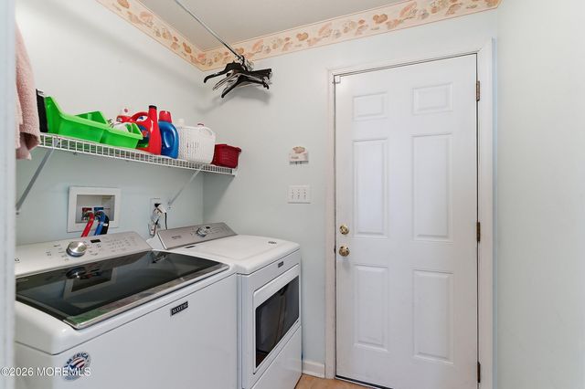 4 Branchwood Place, Bayville, NJ 08721