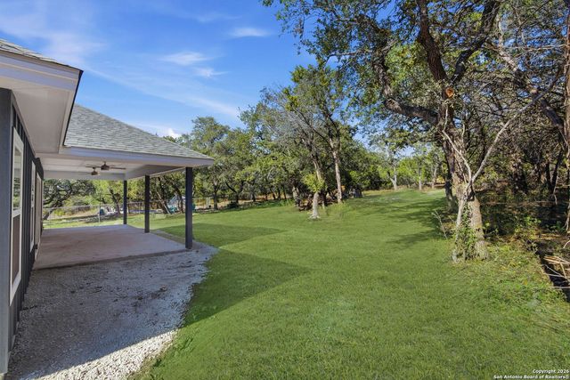 1169 Johnson Rd, Canyon Lake, TX 78133