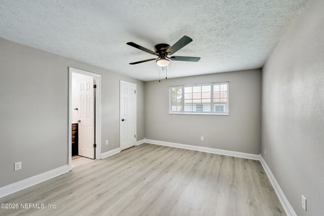 4211 TIMBERLAKE Drive N, Jacksonville, FL 32257