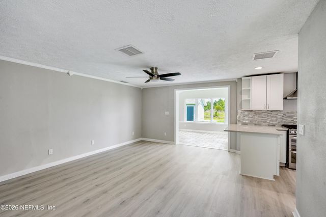 4211 TIMBERLAKE Drive N, Jacksonville, FL 32257