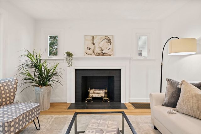 5 Leroy Road, Lexington, MA 02421