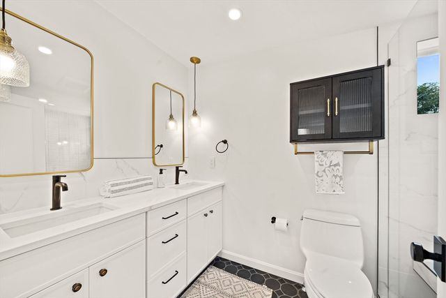 5 Leroy Road, Lexington, MA 02421