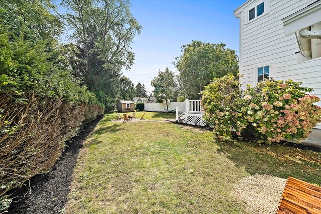 5 Leroy Road, Lexington, MA 02421