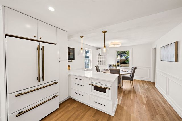 5 Leroy Road, Lexington, MA 02421