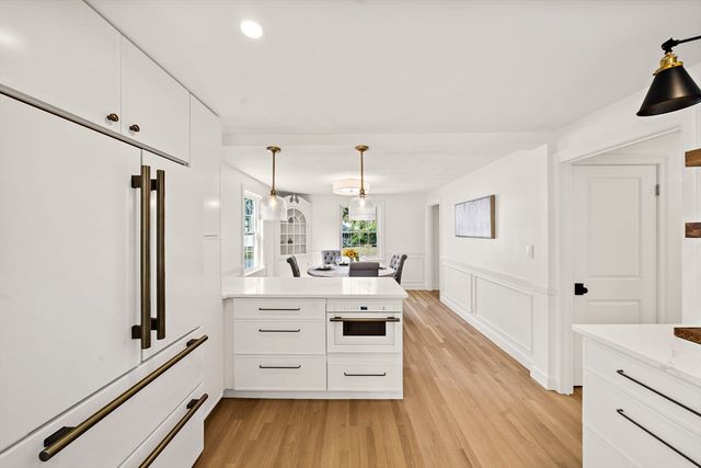 5 Leroy Road, Lexington, MA 02421