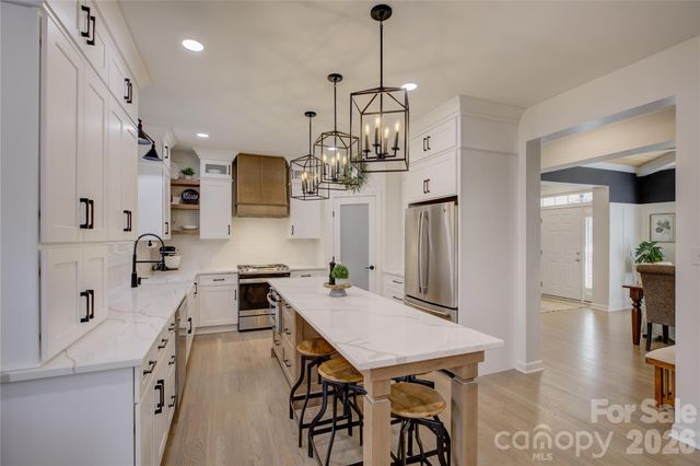 16336 Crystal Downs Lane, Charlotte, NC 28278