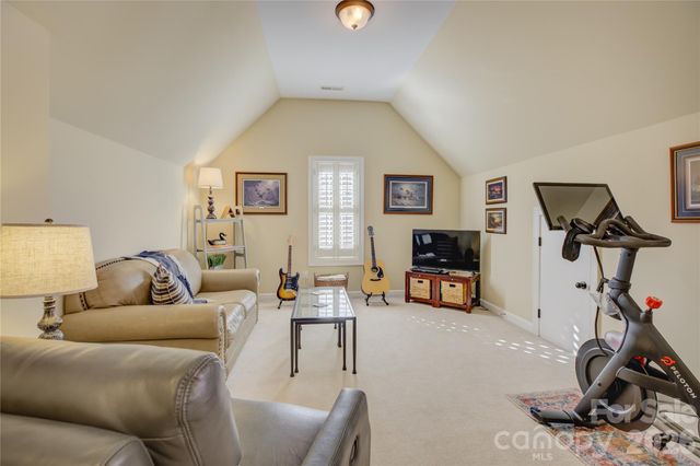 16336 Crystal Downs Lane, Charlotte, NC 28278