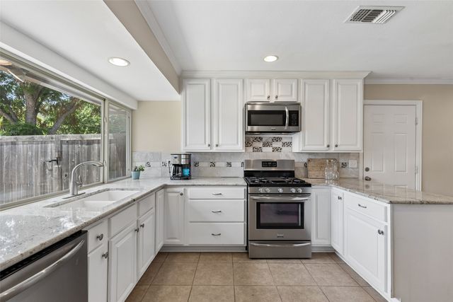 13141 Rosser Road, Farmers Branch, TX 75244