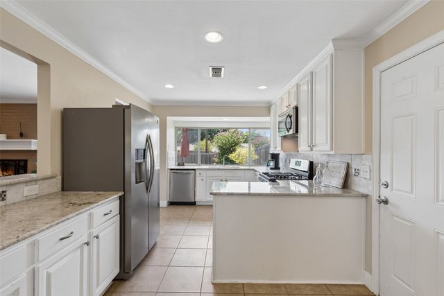13141 Rosser Road, Farmers Branch, TX 75244