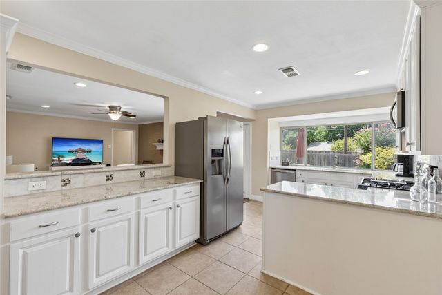 13141 Rosser Road, Farmers Branch, TX 75244