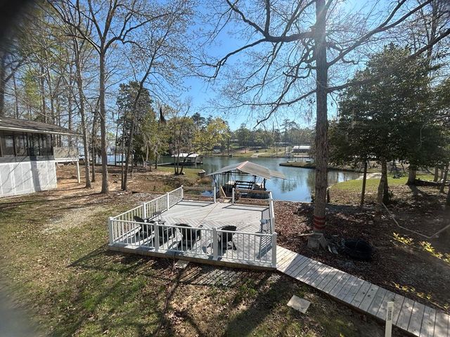 643 Englewood Dr, Abbeville, AL 36310