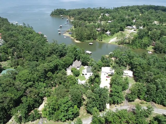 643 Englewood Dr, Abbeville, AL 36310