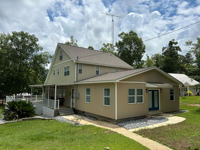 643 Englewood Dr, Abbeville, AL 36310