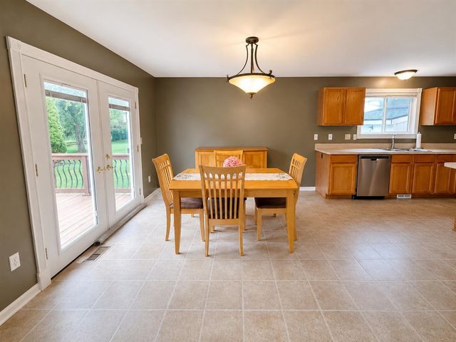1478 Manistee Drive, Grand Blanc, MI 48439