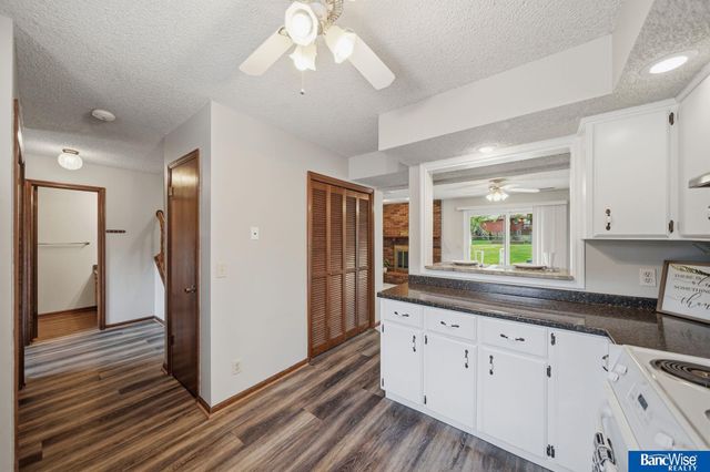300 N 75 Street, Lincoln, NE 68505