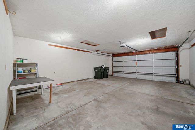 300 N 75 Street, Lincoln, NE 68505