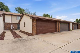 300 N 75 Street, Lincoln, NE 68505