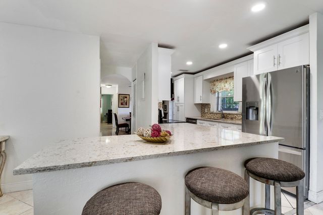 3336 Ave Villandry, Delray Beach, FL 33445