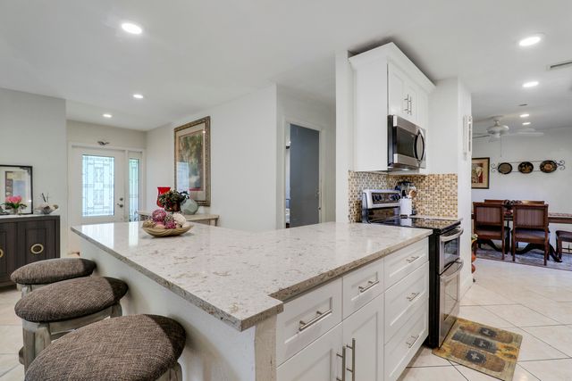 3336 Ave Villandry, Delray Beach, FL 33445