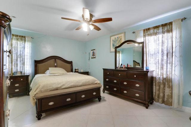 3336 Ave Villandry, Delray Beach, FL 33445