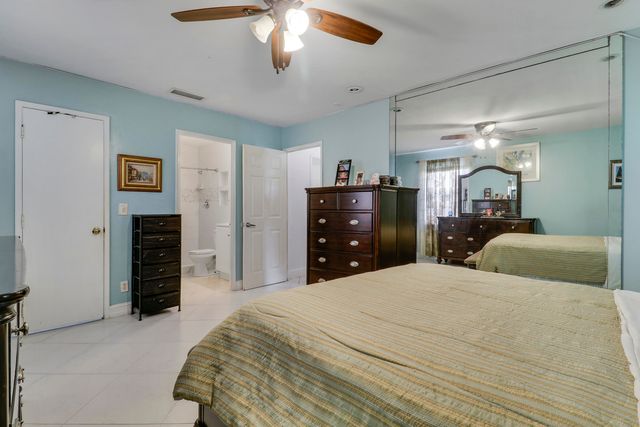 3336 Ave Villandry, Delray Beach, FL 33445