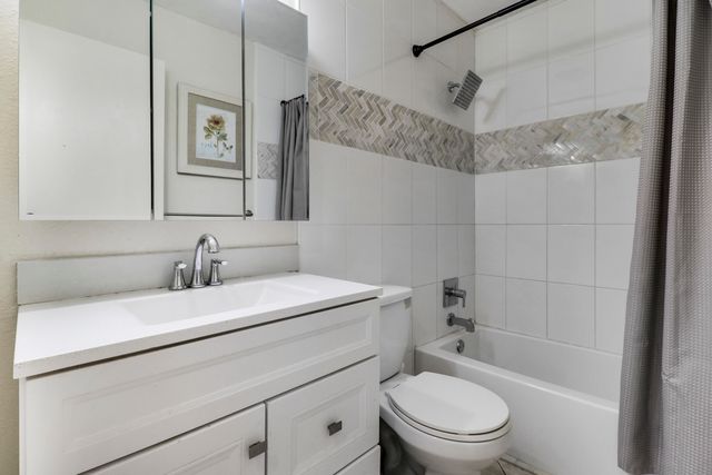 3336 Ave Villandry, Delray Beach, FL 33445