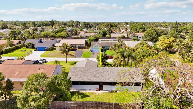 3336 Ave Villandry, Delray Beach, FL 33445