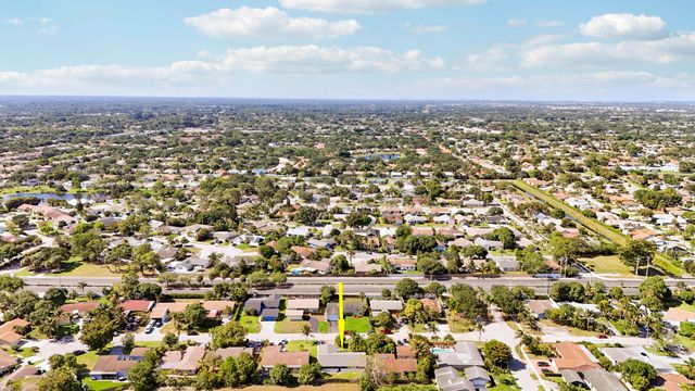 3336 Ave Villandry, Delray Beach, FL 33445