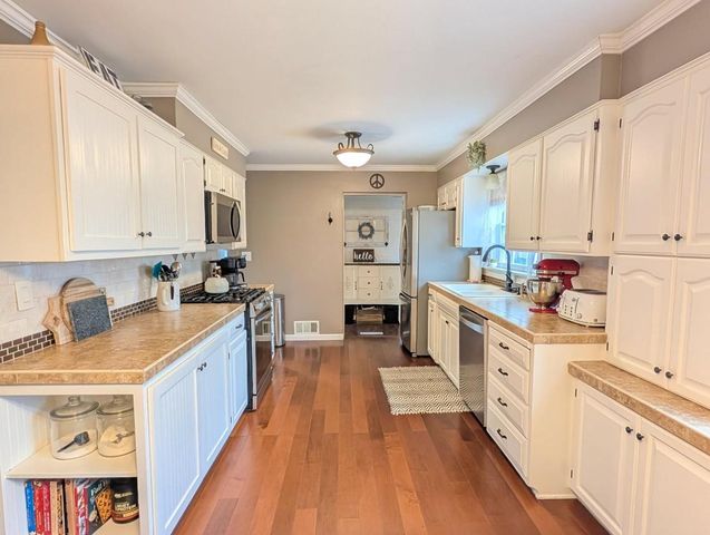 135 FLORENCE STREET, Daggett, MI 49821