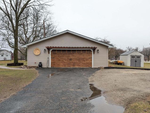 135 FLORENCE STREET, Daggett, MI 49821