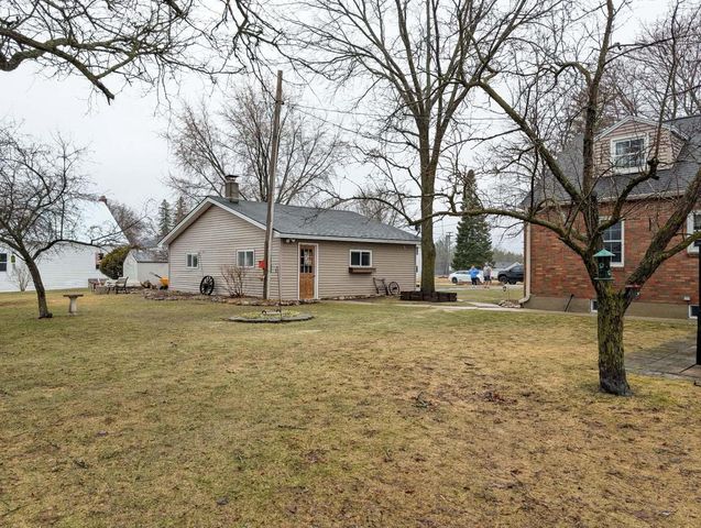 135 FLORENCE STREET, Daggett, MI 49821
