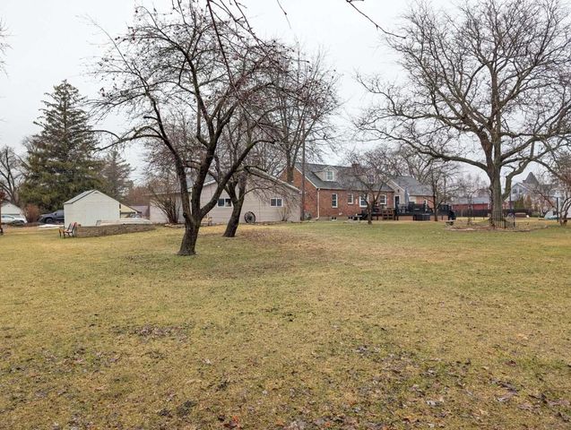 135 FLORENCE STREET, Daggett, MI 49821