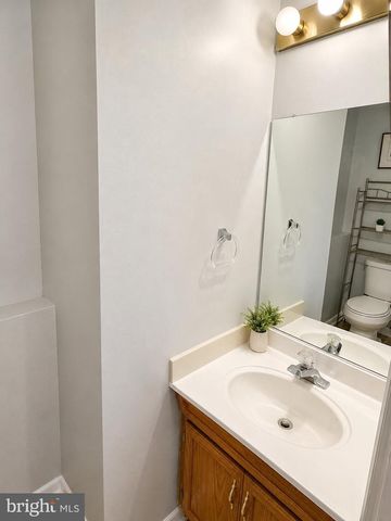 6306 EARLY RED CT, Columbia, MD 21045