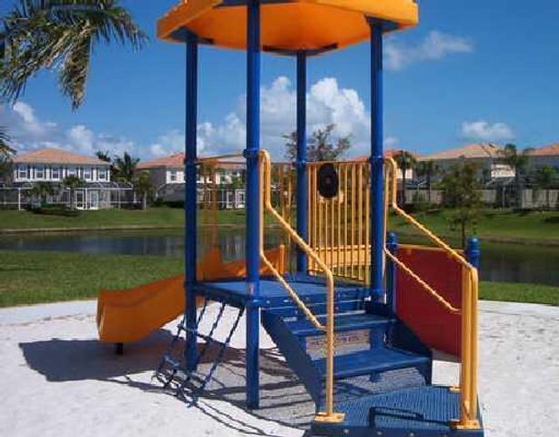 337 Salinas Drive 337, Palm Beach Gardens, FL 33410
